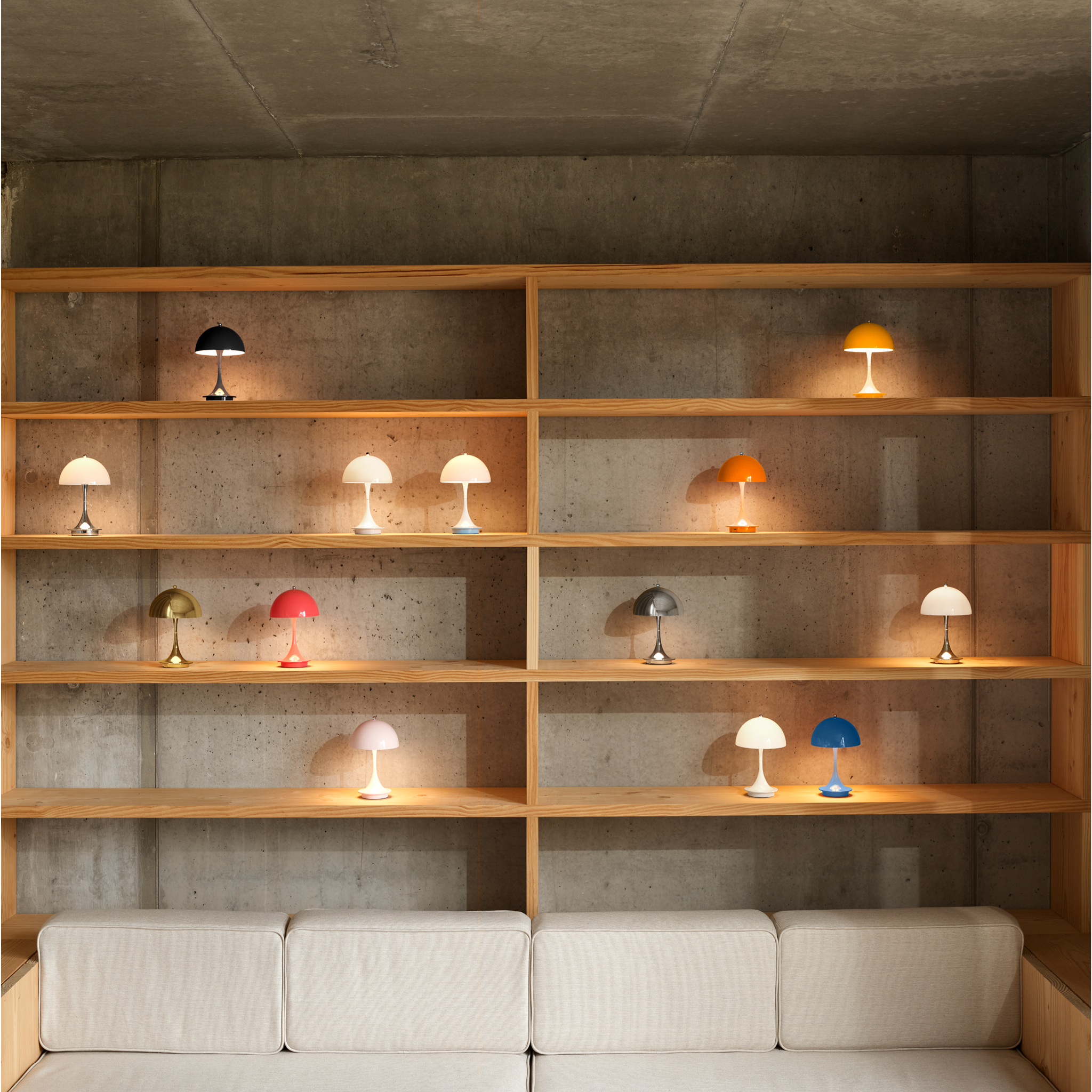 Mobile dimmbare LED-Tischlampe Panthella H 24 cm